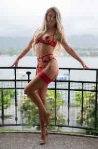 Estelle C. - Photo 1