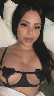 Alejandra - Photo 1