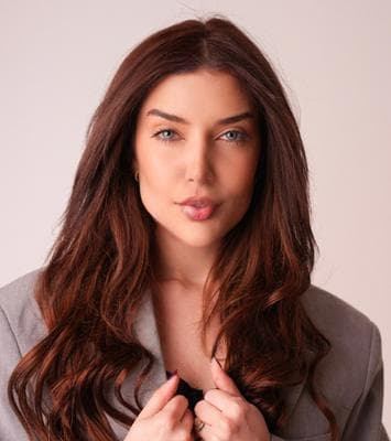 Alicia - Photo 14