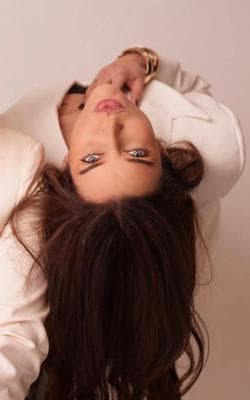 Alicia - Photo 15
