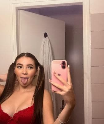 Ariana - Photo 5