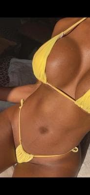 Ashley - Photo 10