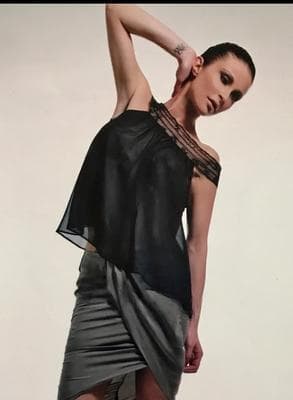 Carla - Photo 2