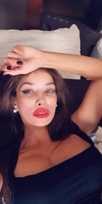 Dina - Photo 16