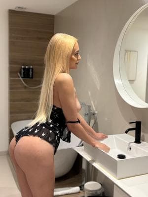 Émilie - Photo 8