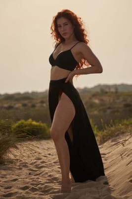 Jade - Photo 2