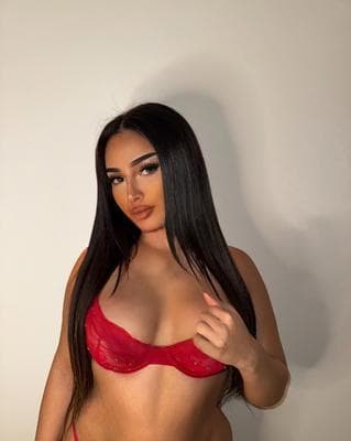 Jasmine - Photo 8