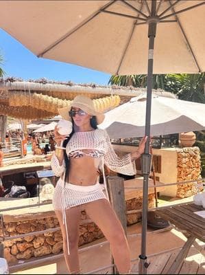Kylie - Photo 8