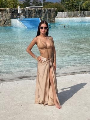 Melanie - Photo 7