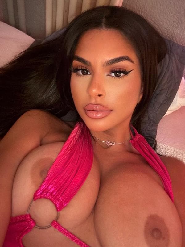 Photo de Nabilla