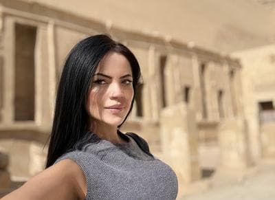 Natalie - Photo 7