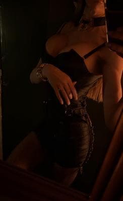 Nicole - Photo 8
