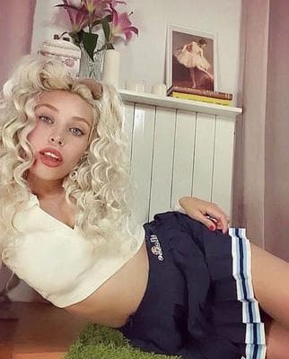 Olivia - Photo 1