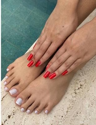 Selena - Photo 2