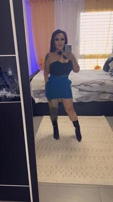 Selena - Photo 3