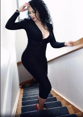 Victoria - Photo 6