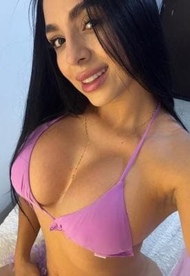 Violeta - Photo 3