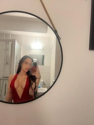 Zoé - Photo 1