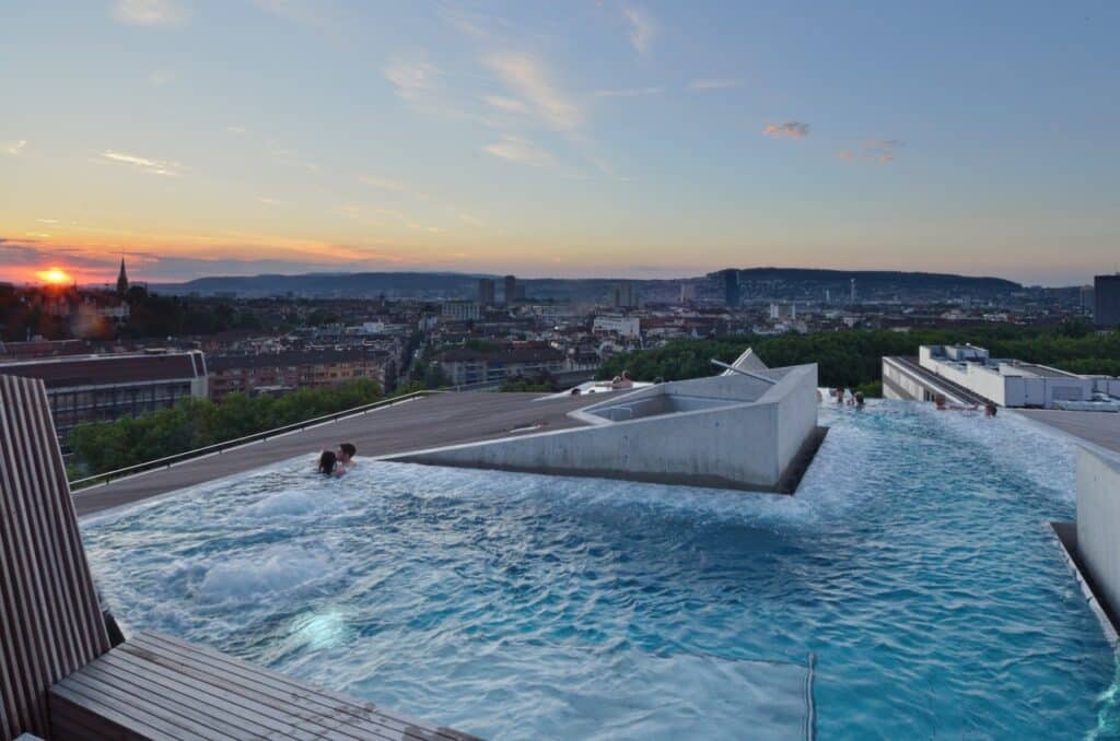 thermalbad huerlimann & spa zuerich, dachbad